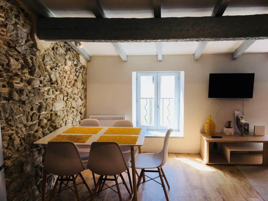 Ferienwohnung Au Pied De La Cite Carcassonne Exterior foto